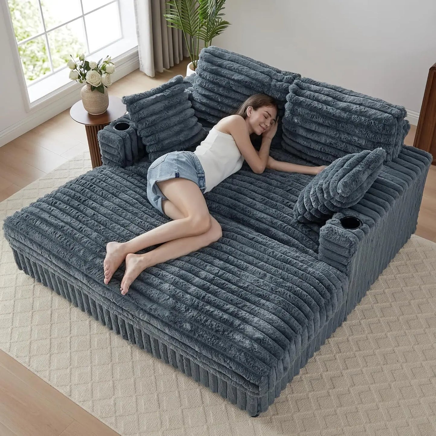 HUANZHUANG Chaise Lounge Sofa Bed With Charging Station Pillows