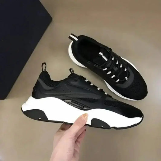 Breathable Mesh Casual Shoes Unisex Lightweight Anti Slip